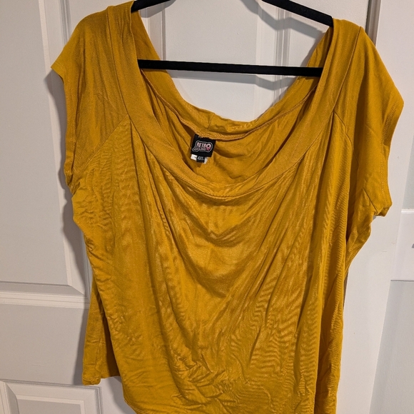 retrolicious mustard top - Picture 1 of 5